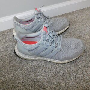 ADIDAS ULTRABOOST SNEAKERS 5.0 DNA - light gray - men's size 10 Triple Grey
